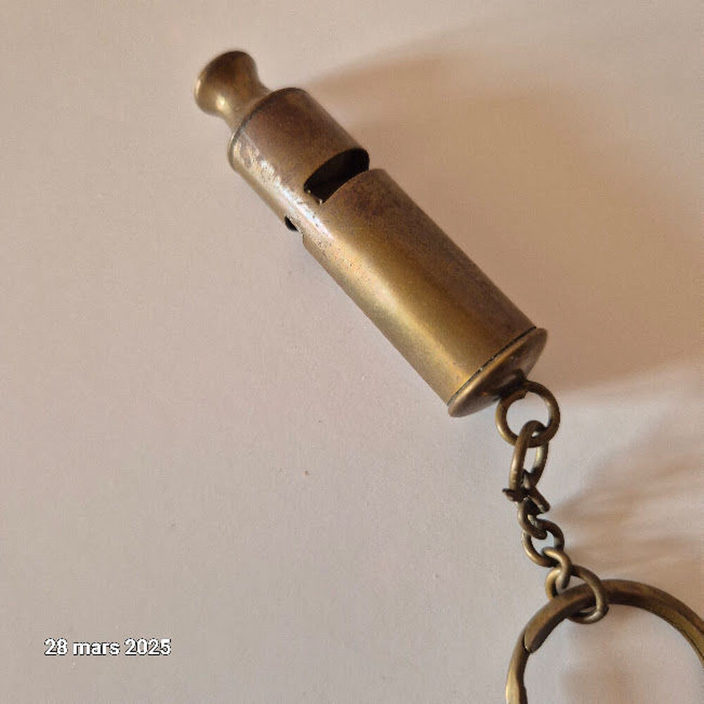 Sifflet, sifflet fa&ccedil;on antique, anglais, vintage, en laiton Dcoration