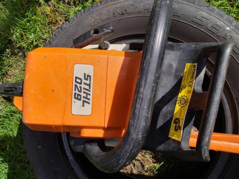 Tronçonneuse STIHL 400 Chantelle (03)