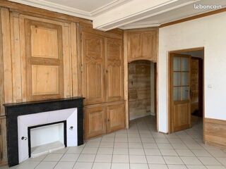 Appartement à louer 4 pièces 85 m²