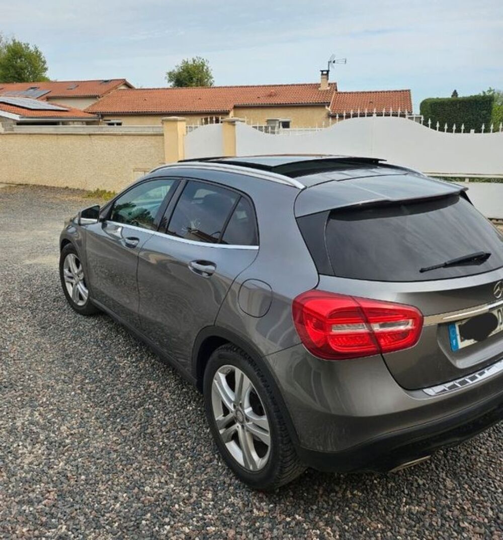 Classe GLA 220 CDI 4-Matic Edition 1 7-G DCT A 2014 occasion 42610 Saint-Romain-le-Puy
