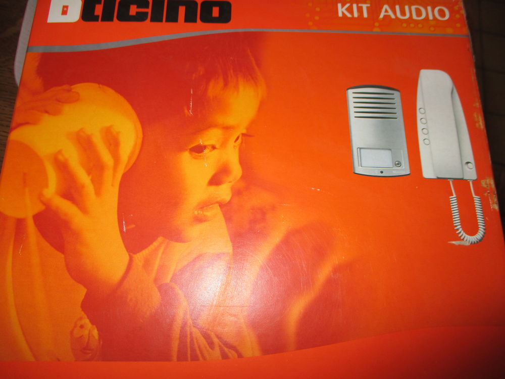 Alarme bticino 363211 KIT neuve
Bricolage