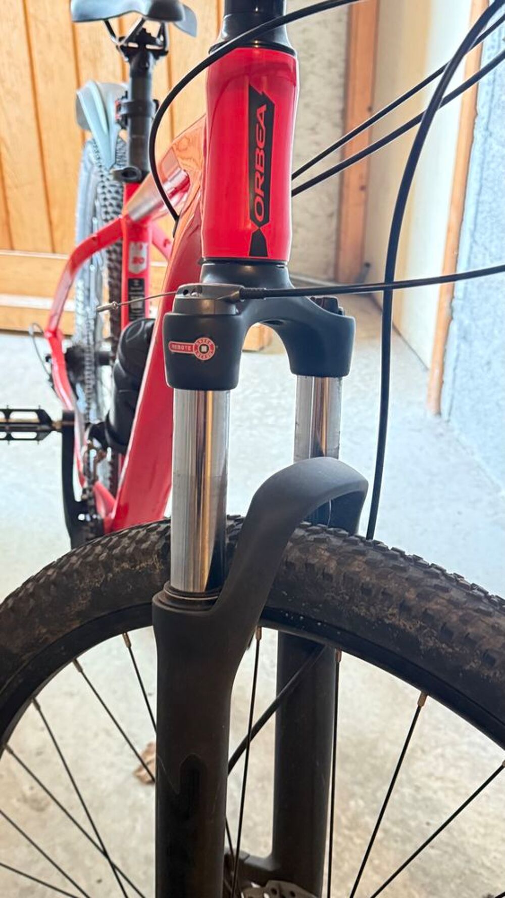 VTT orbea MX 29 rouge Vlos