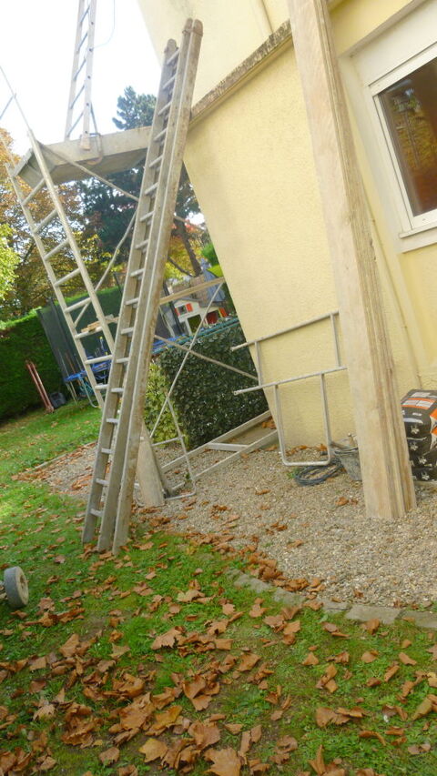 très belle échelle bois 4m x 2 0 Le Plessis-Robinson (92)