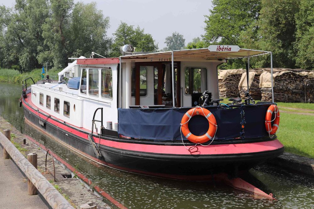 Bateau fluvial 1927 occasion 71300 Montceau-les-Mines