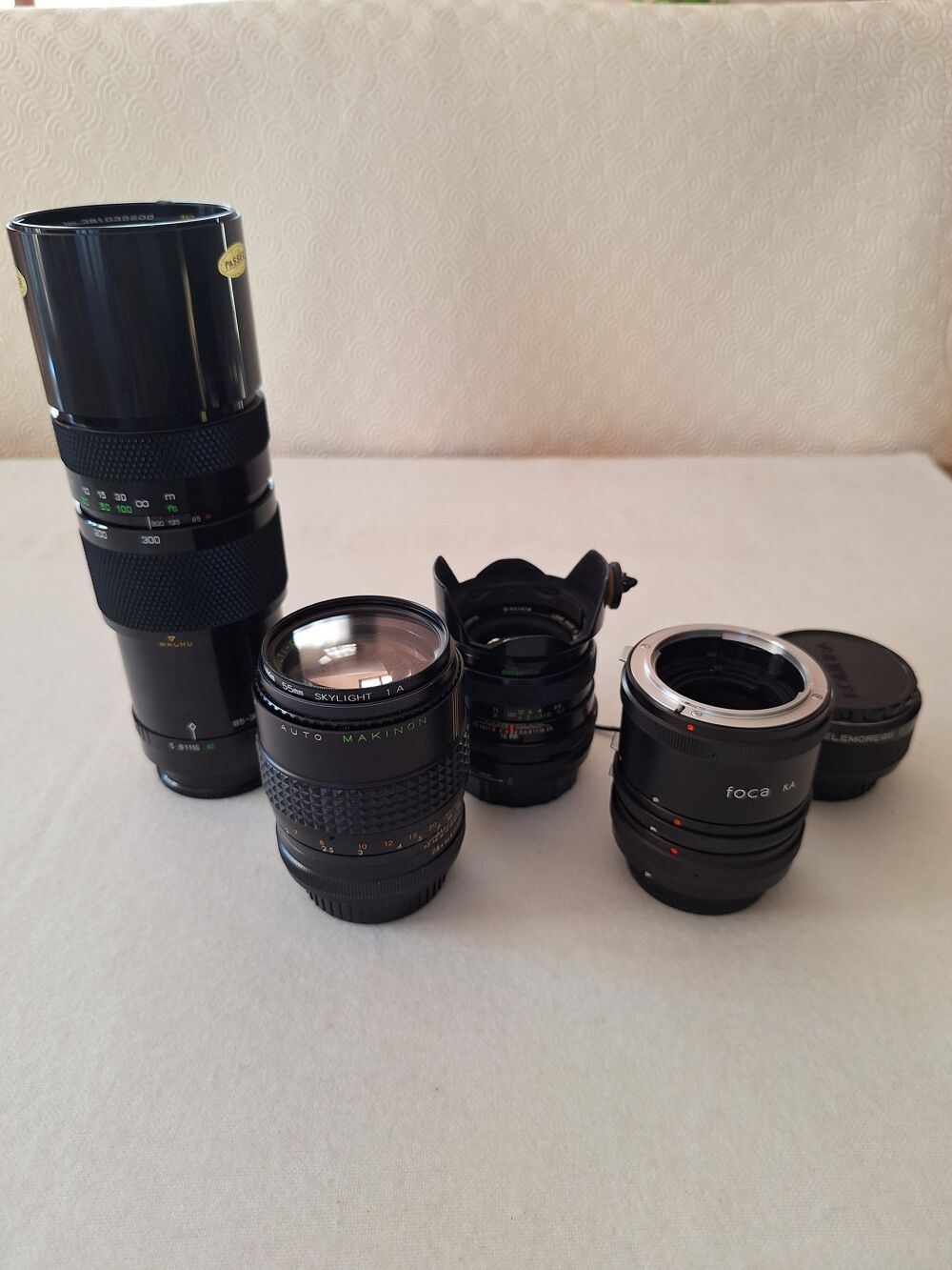 2 appareils photo KONICA Photos/Video/TV