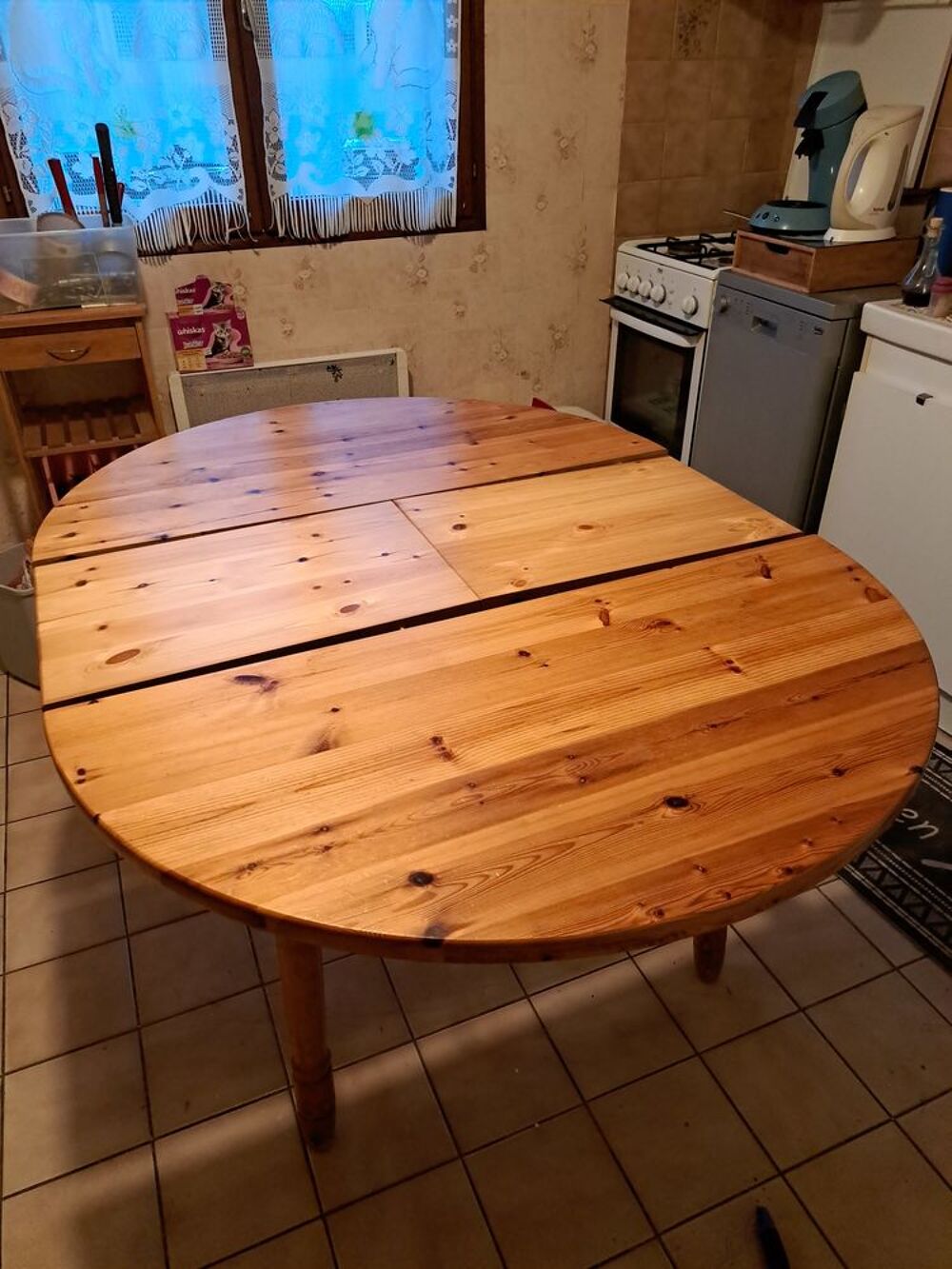 table en bois + chaises Meubles