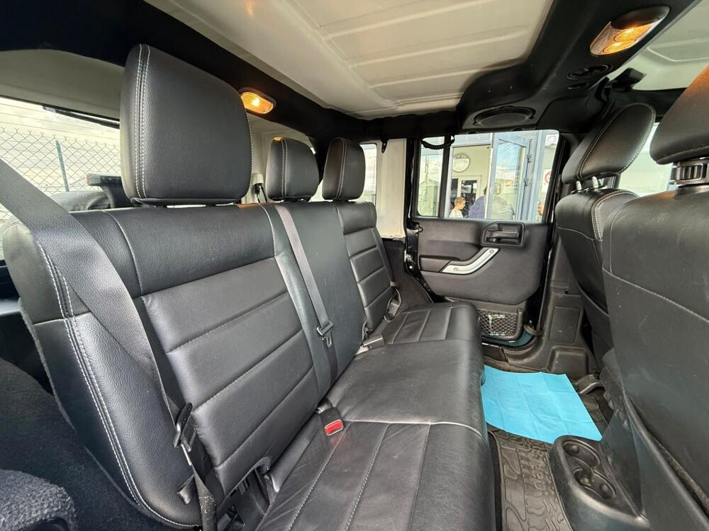 Wrangler SAHARA 2.8 CRD 4X4 200CH GARANTIE 6 MOIS / REPRISE POSSIBLE 2013 occasion 36300 Le Blanc