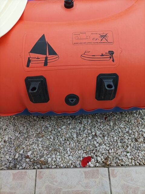 BATEAU Pneumatique Holnon (02)