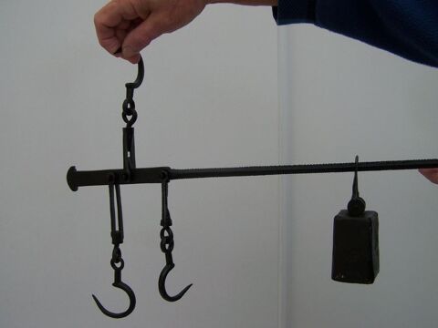 Balance  Romaine  avec 2 contre poids - TBE 15 Dieppe (76)