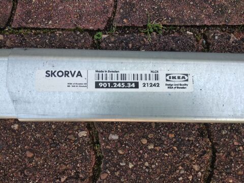 Grande barre en m�tal 10 L'Huisserie (53)