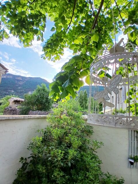  Villa  louer 6 pices 140 m