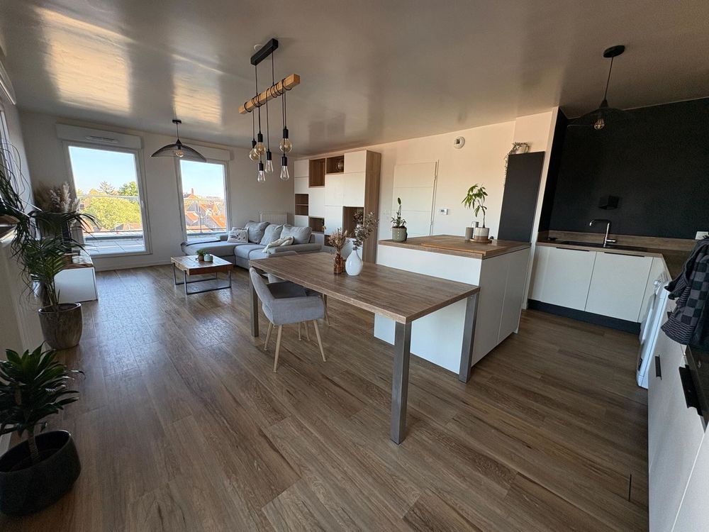 Vente Appartement Appartement - 3 pièces 75m² + terrasse Lille