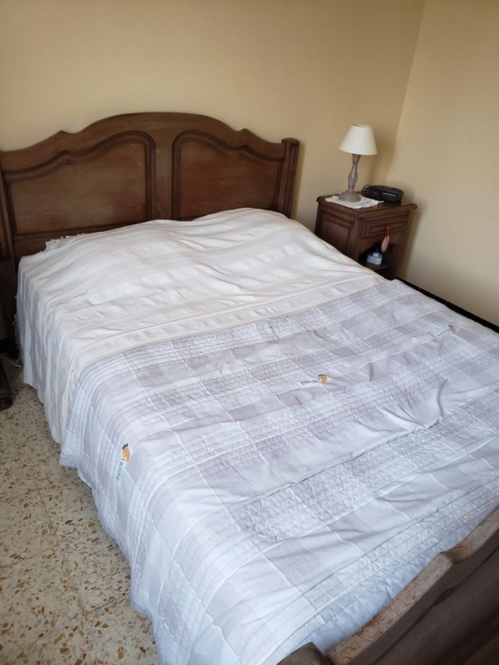 CHAMBRE A COUCHER CHENE MASSIF Meubles