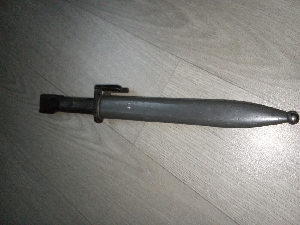 ba&iuml;onnette FAL 