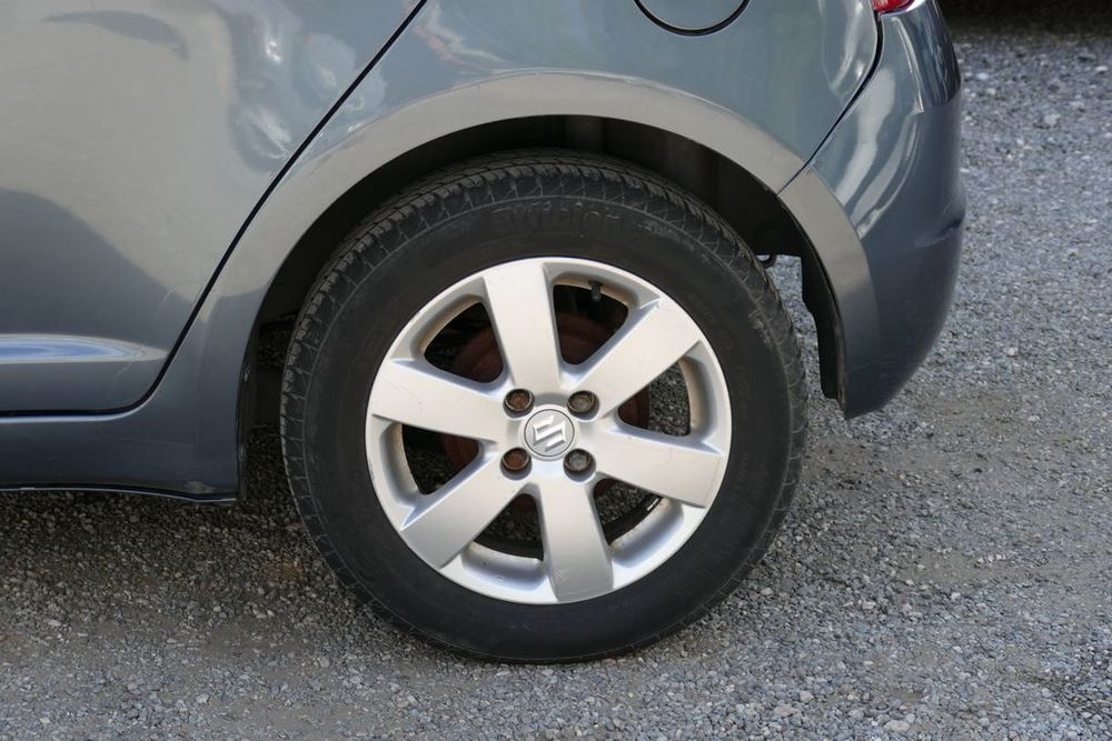 Swift 1.3 GLX 4x4 2008 occasion 13600 La Ciotat