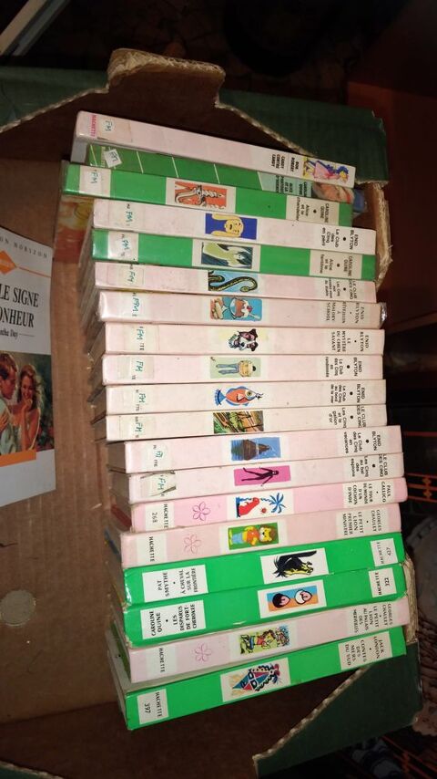 Livre biblioth�que rose et verte 
1euros chaque 1 Rosny-sous-Bois (93)