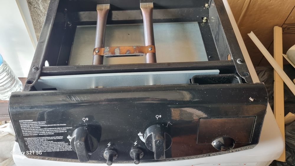  PLANCHA GAZ NEUVE Electroménager