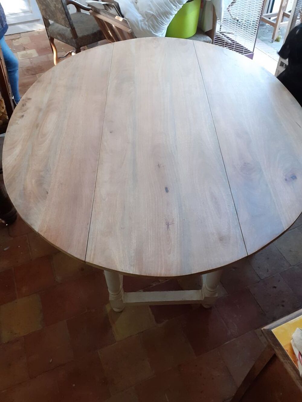 Grande tables atypique en bois massif (8/10 pers) Meubles