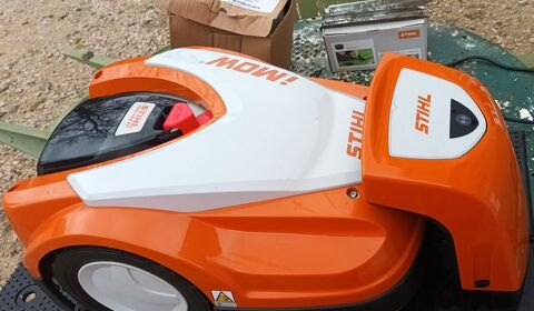 Robot tondeuse Stihl I Mow 700 Pernes-les-Fontaines (84)