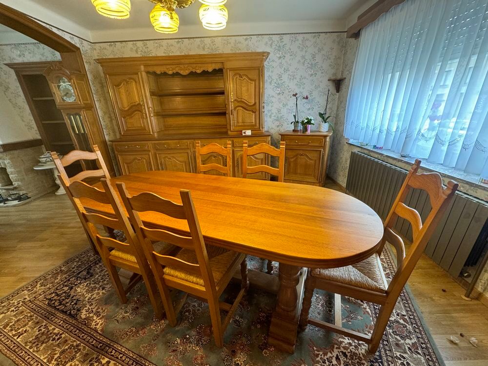 Salle &agrave; manger compl&egrave;te ch&ecirc;ne massif Meubles