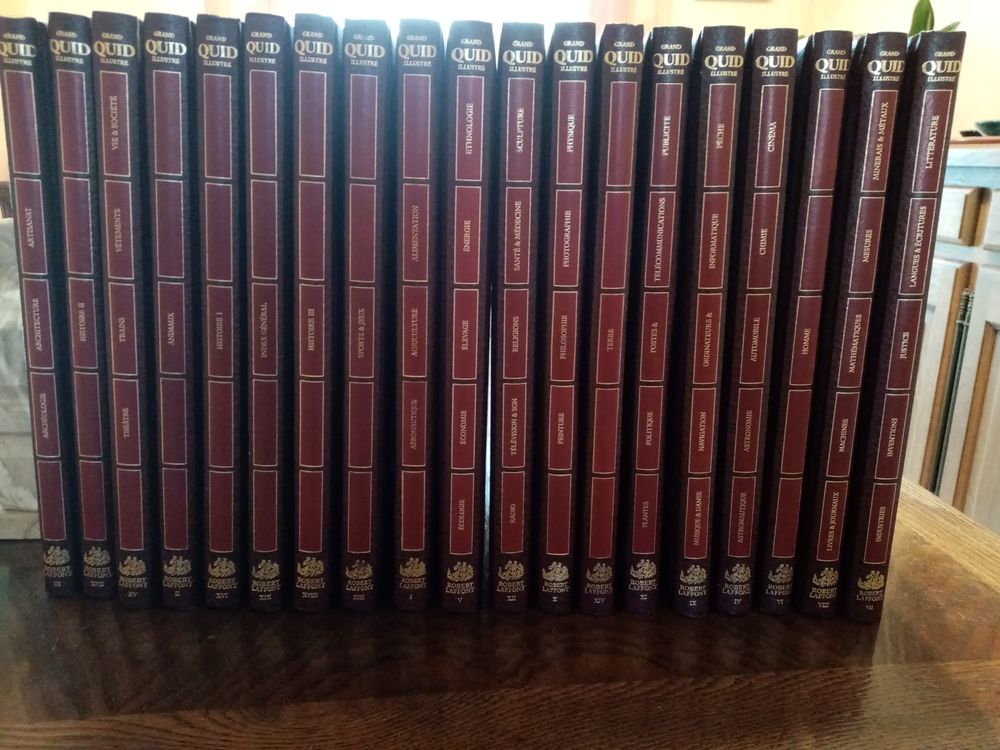 GRAND QUID ILLUSTR&Eacute; - Encyclop&eacute;die Robert Laffont, 1979 Livres et BD