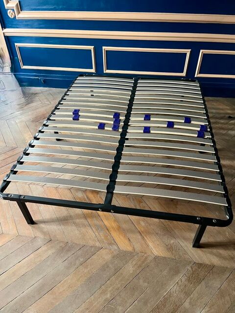 Sommier � lattes 140 x 190 
Etat neuf 90 Paris 16 (75)
