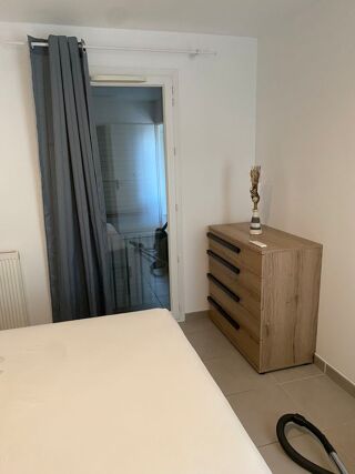  Appartement à louer 2 pièces 42 m²