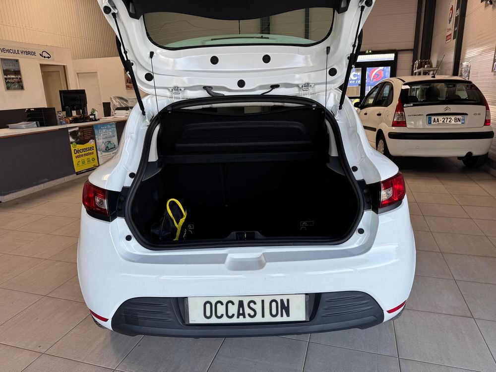 Clio IV Clio 1.2 16V 75 Life 2017 occasion 56400 Brech