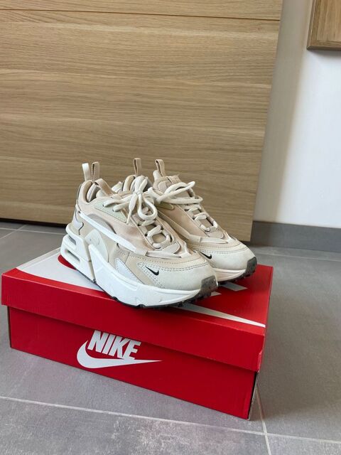 Air Max Furyosa beige 110 Nmes (30)