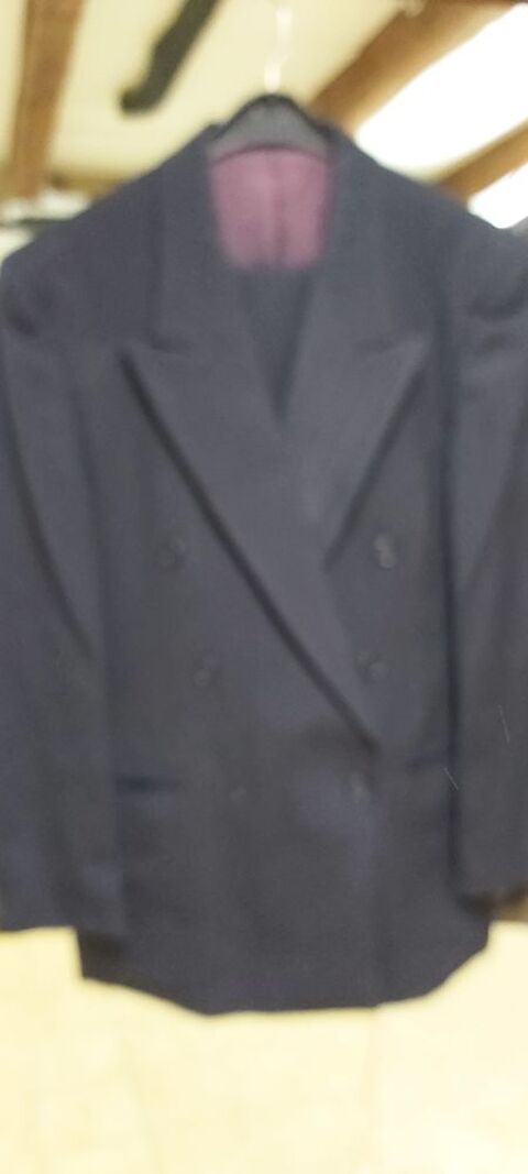 Costume Homme Croise  25 Penne-d'Agenais (47)