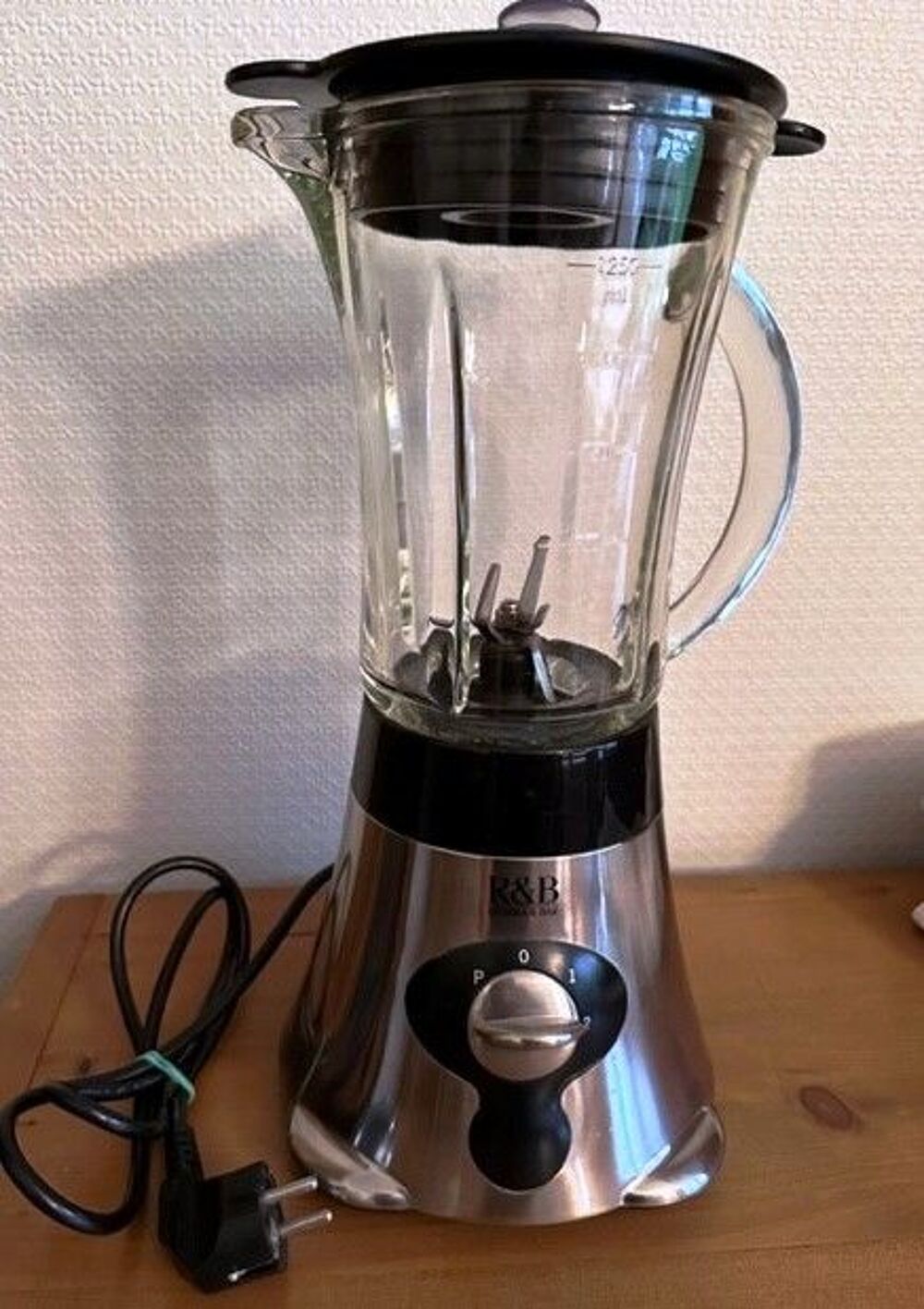 Mixeur - Blender Fruits et L&eacute;gumes R &amp; B Electroménager
