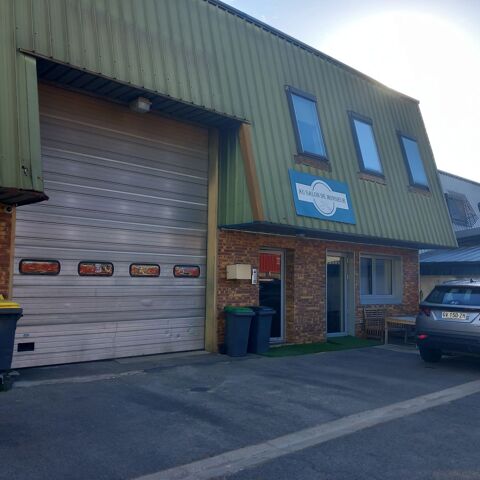 Verri&egrave;res-le-Buisson (91370) 251 m&sup2; / BUREAUX + ENTREPOT 2810 91370 Verrières-le-buisson