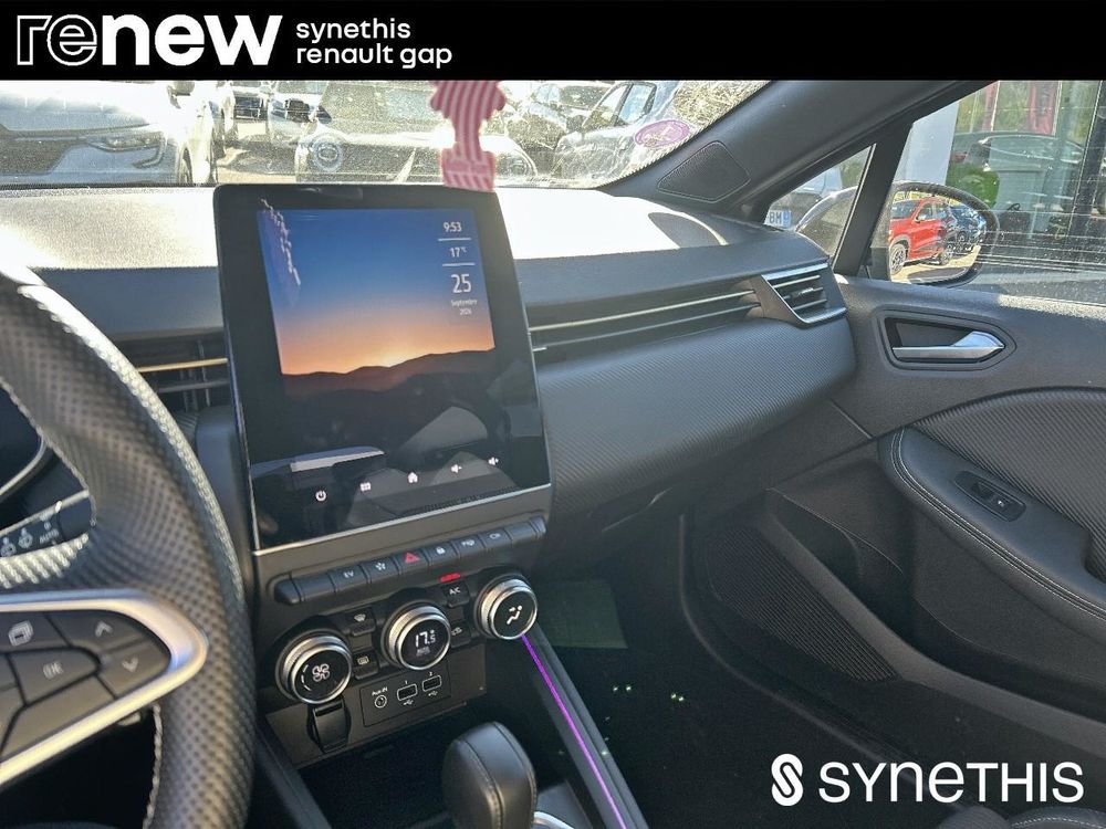 Clio V Clio E-Tech full hybrid 145 Engineered 2022 occasion 05000 Gap