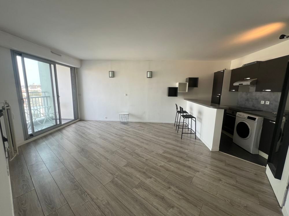 Vente Appartement PART. STUDIO BIS-METRO CORMONTAIGNE LILLE- CH ET BALCON Lille