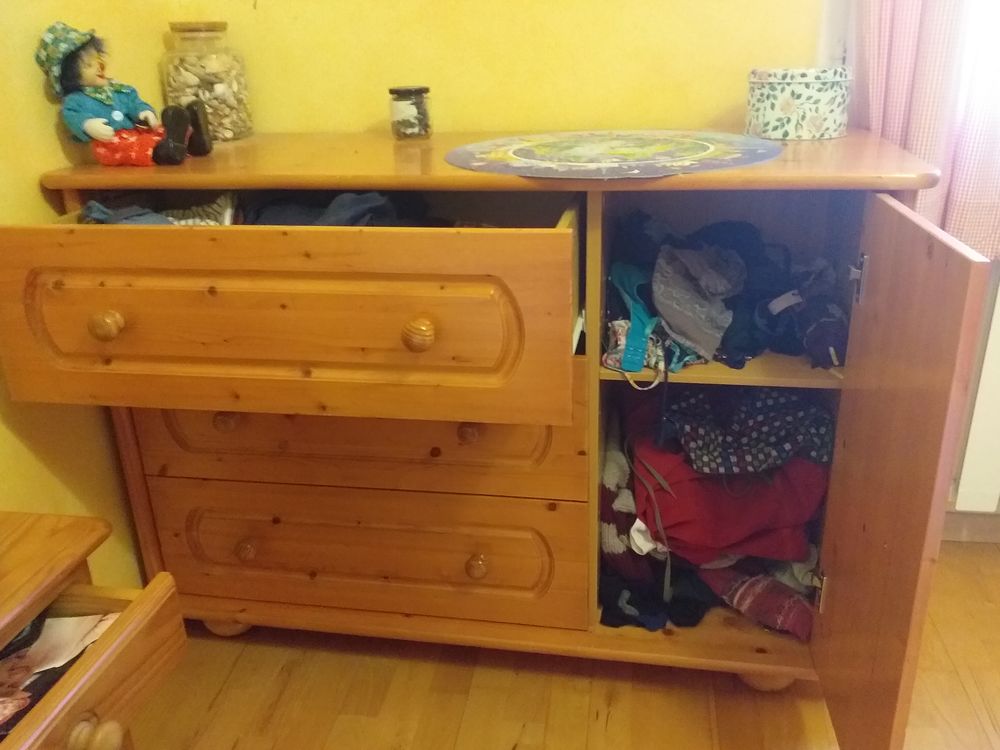 Commode pin massif Meubles