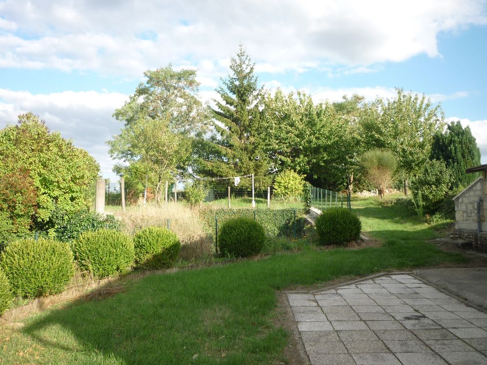   GITE/MAISON de CAMPAGNE 22 personnes 4 km  Center Parcs  Poitou-Charentes, Saint-Léger-de-Montbrillais (86120)