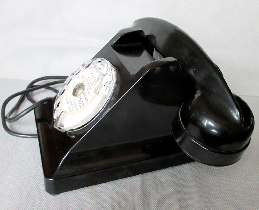 T&eacute;l&eacute;phone U43 bak&eacute;lite (trois mod&egrave;les disponibles) 