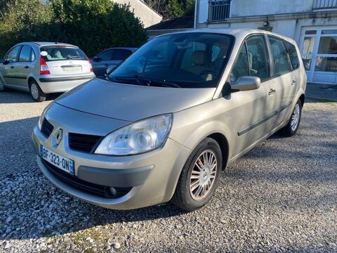 Renault Grand Scénic II Grand Scenic 1.9 dCi 130 Dynamique 7 pl 2007 occasion Bassens 33530