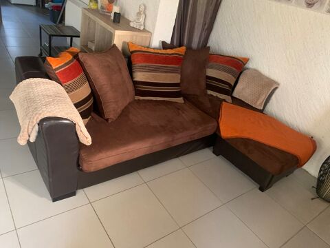 beau canap d'angle de chez But cuir et tissus 450 Amboise (37)