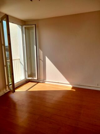  Appartement � vendre 3 pi�ces 60 m� Morogues