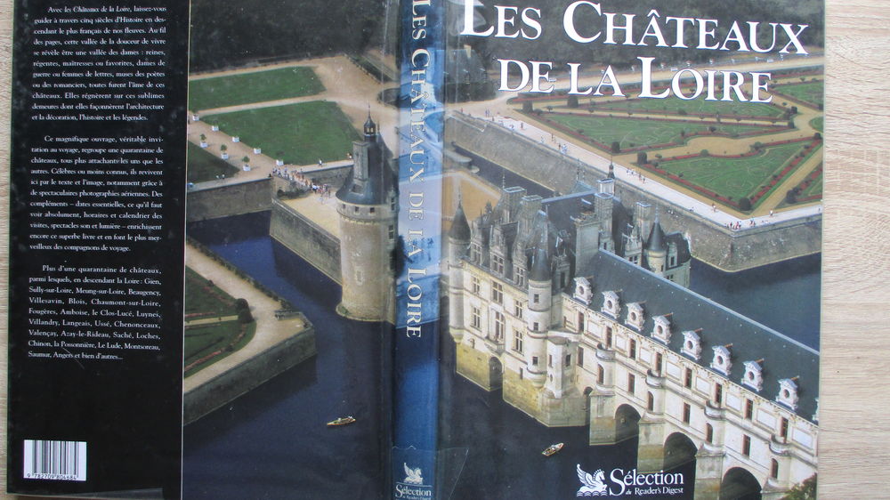 Livre &quot; Les Ch&acirc;teaux de la Loire&quot;. Livres et BD