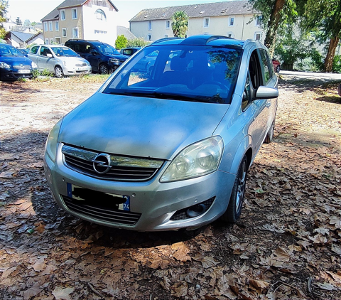 Opel zafira 1.9 CDTI - 150 ch FAP Cosmo Pack