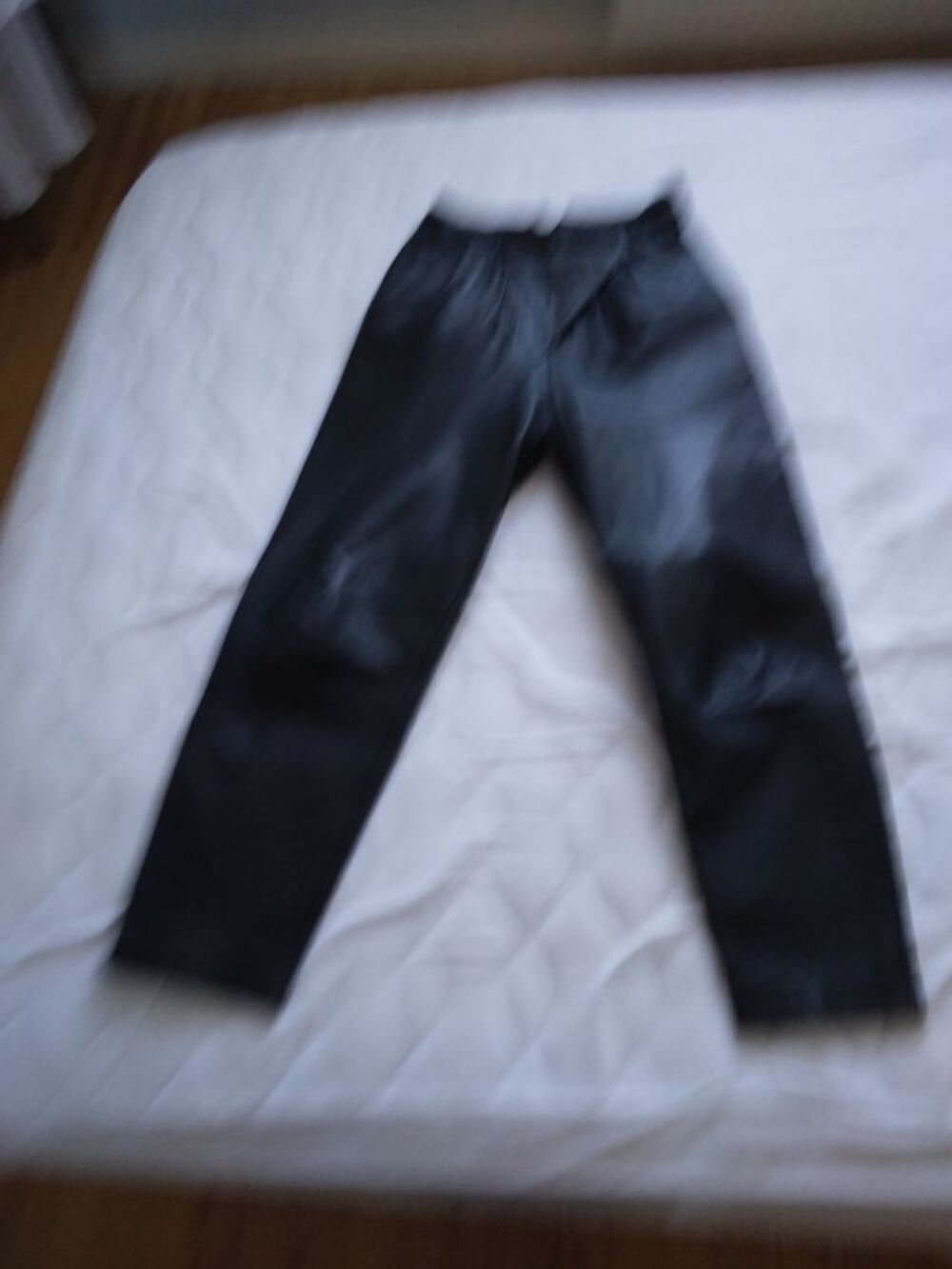 Pantalon en cuir noir Vêtements