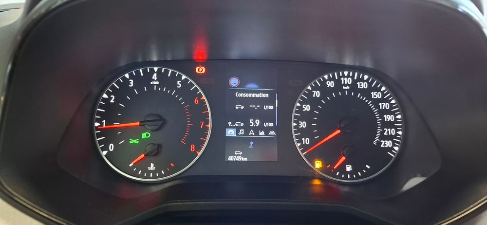 Clio V Clio TCe 100 GPL Evolution 2023 occasion 33370 Tresses