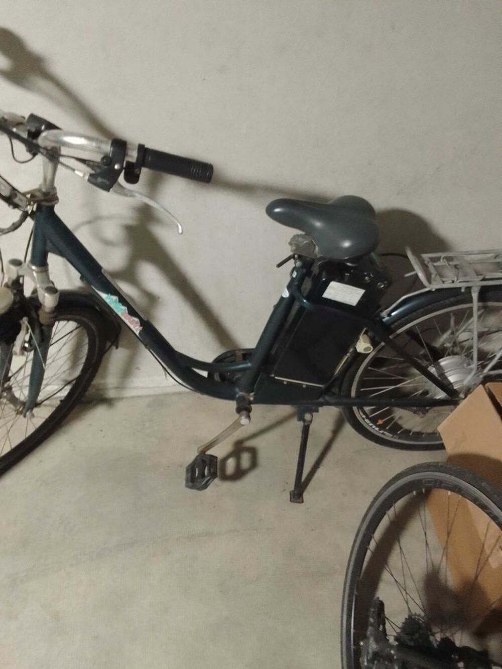 v&eacute;lo &eacute;lectrique V�los