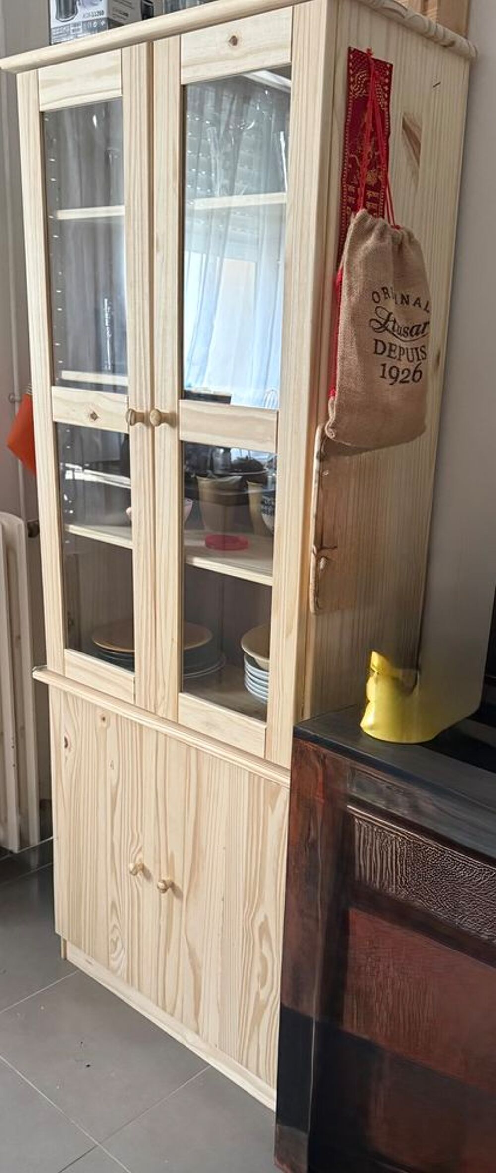 ARMOIRE VITRINE vaisselier Meubles