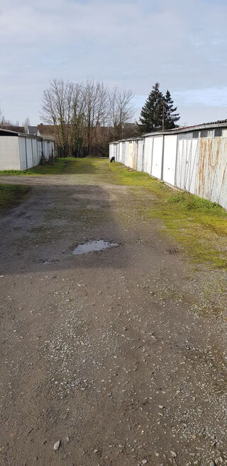  Parking / Garage � louer 14 m� Ch�teauroux