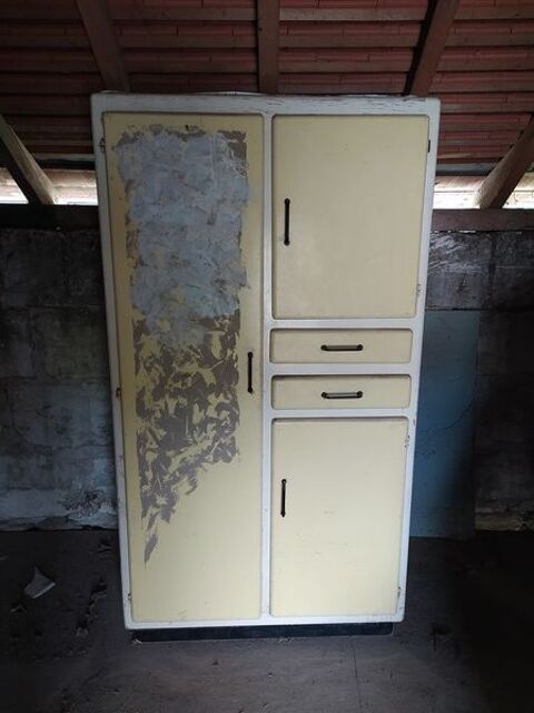 Meuble Armoire Buffet Mado Vintage 
70 Loches (37)