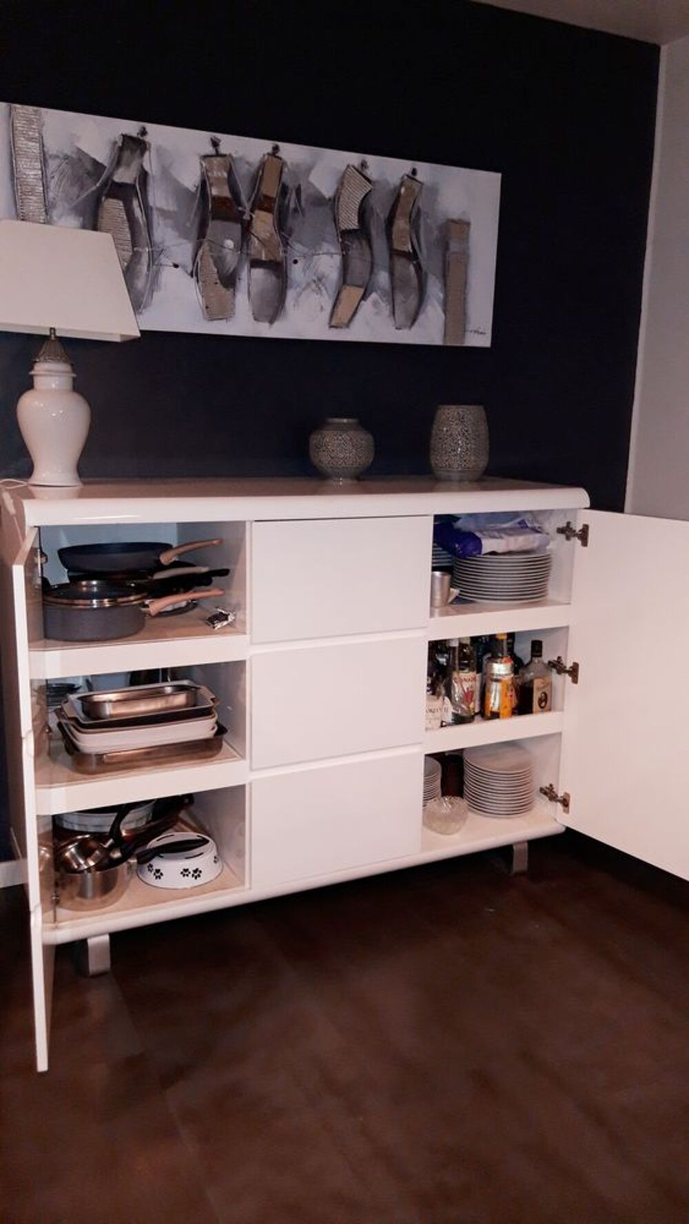 Buffet 2 portes 3 tiroirs Meubles