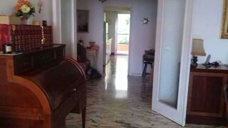  Appartement à louer 4 pièces 111 m²